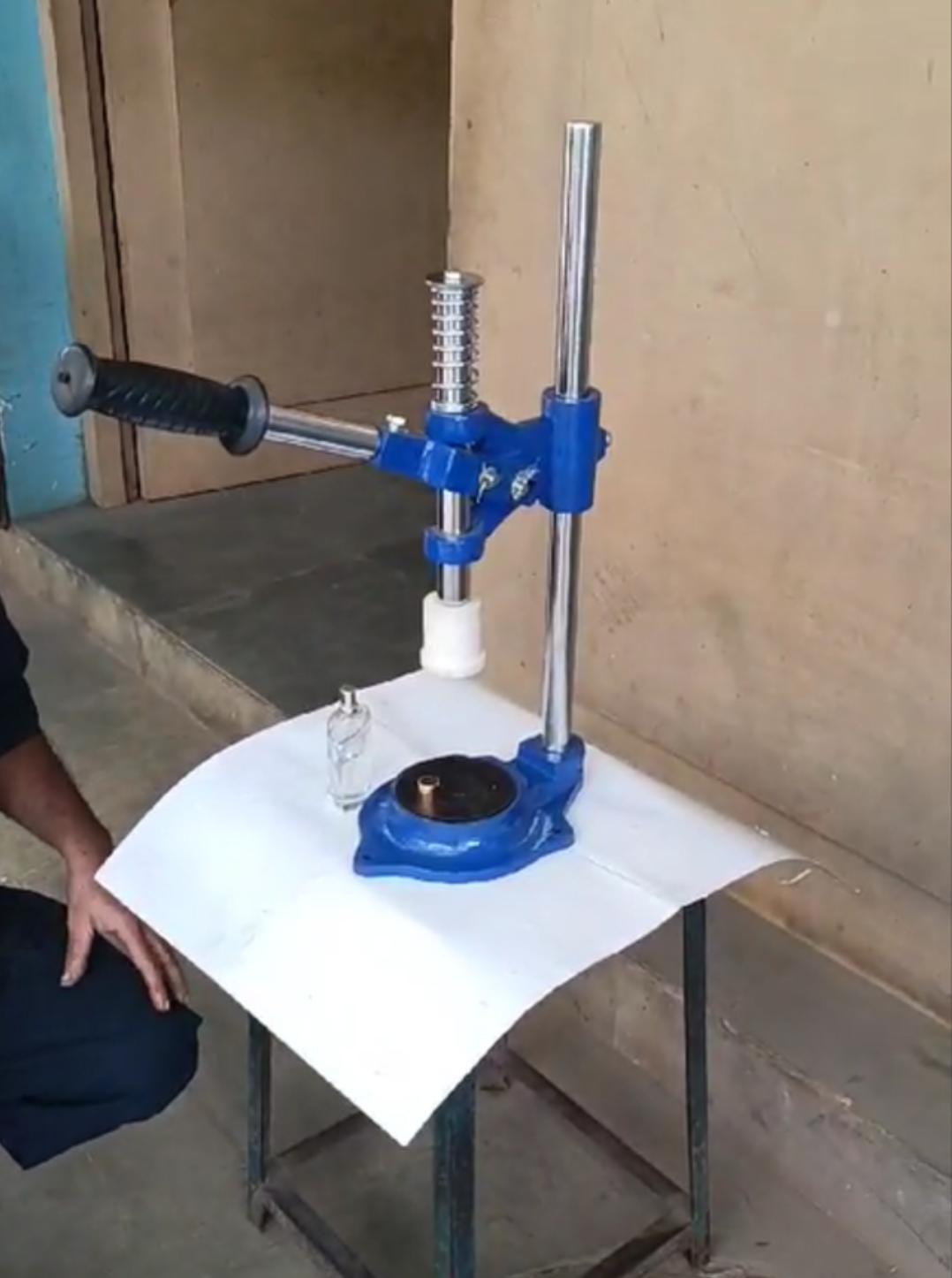 Hand Manual Perfume Bottle Collar Press Machine