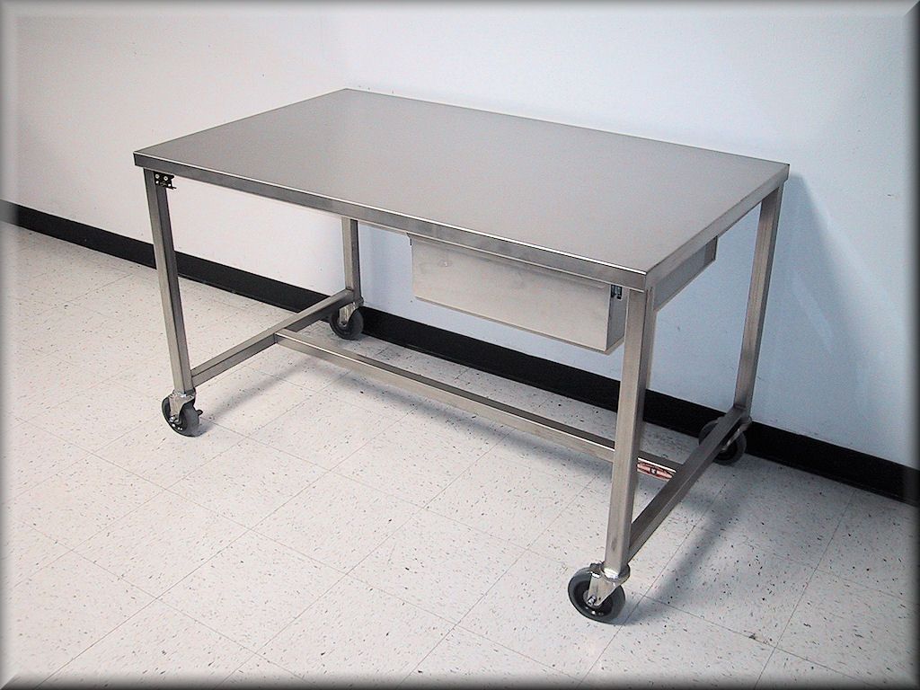 Movable Working Table 4 x 6 Feet